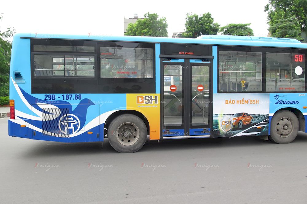 Bảo hiểm BSH quảng cáo trên xe bus