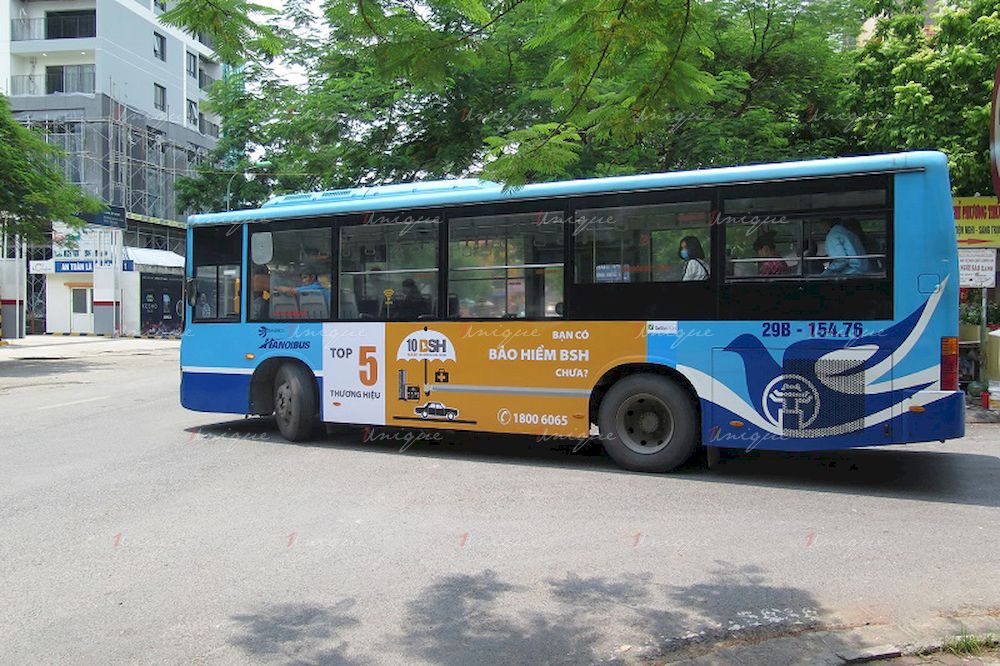 Bảo hiểm BSH quảng cáo trên xe bus