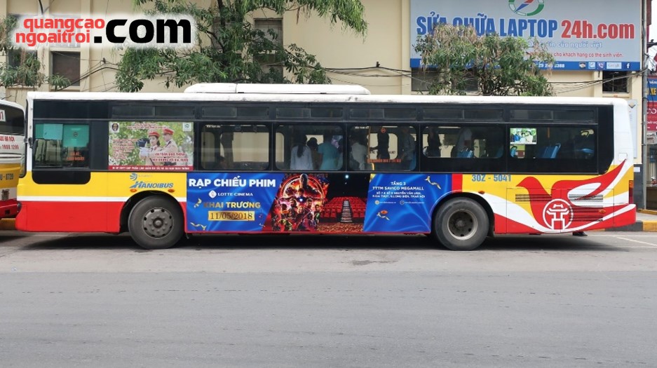 quảng cáo trên xe bus