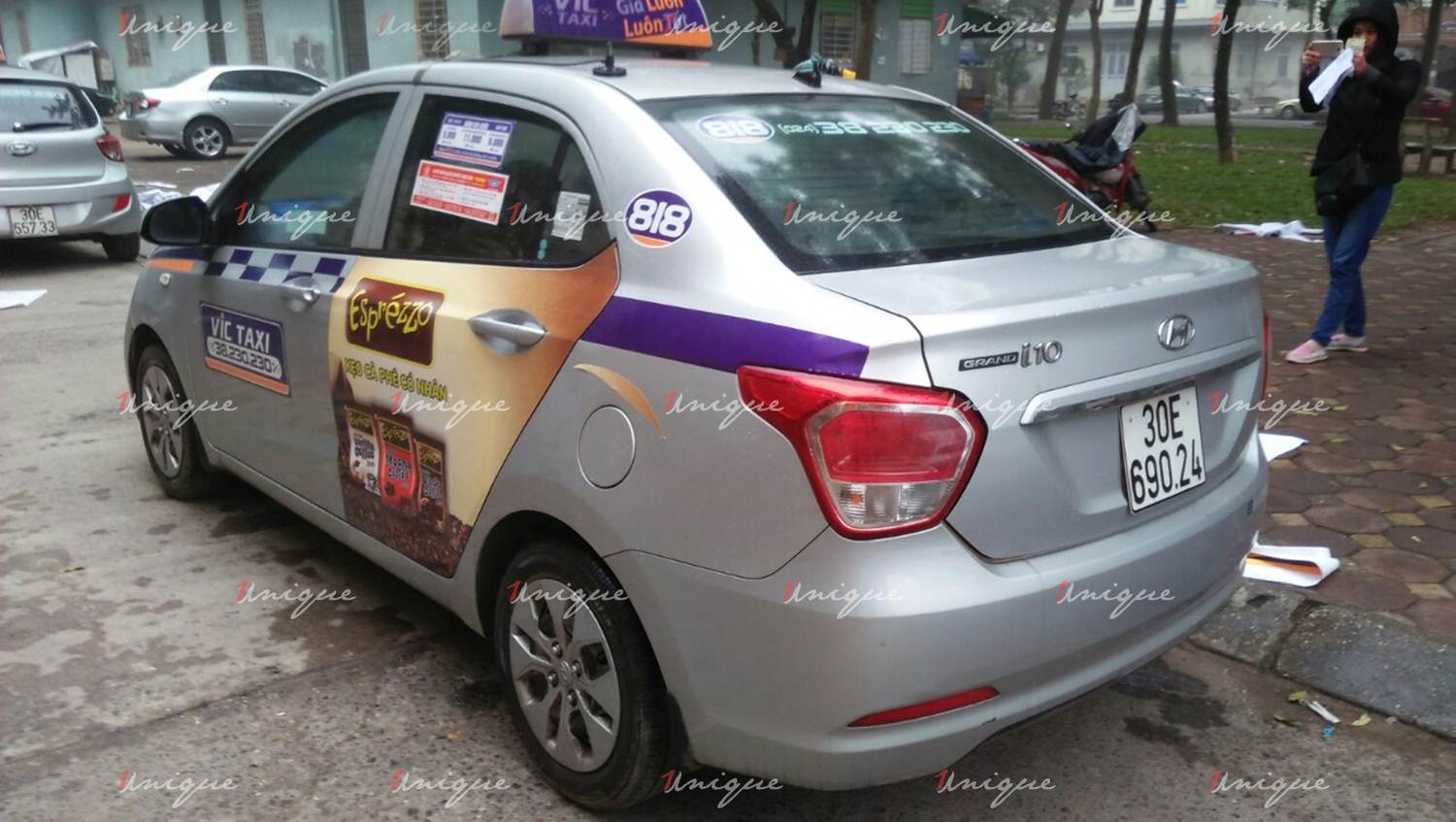 Quảng cáo trên VIC taxi tại Hà Nội