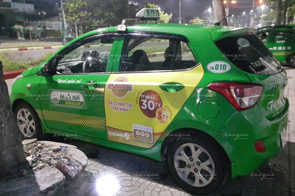 quảng cáo trên xe taxi tại Tây Ninh