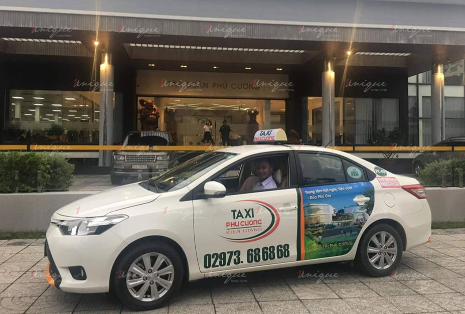 quảng cáo trên xe taxi tại Kiên Giang