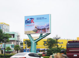 biển hộp đèn quảng cáo tại Đà Nẵng của BigK
