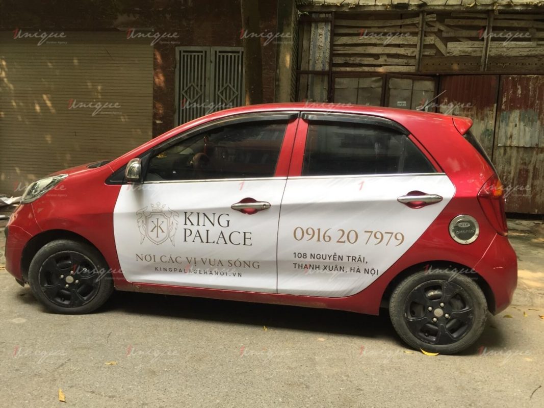 King Palace quảng cáo trên ô tô 