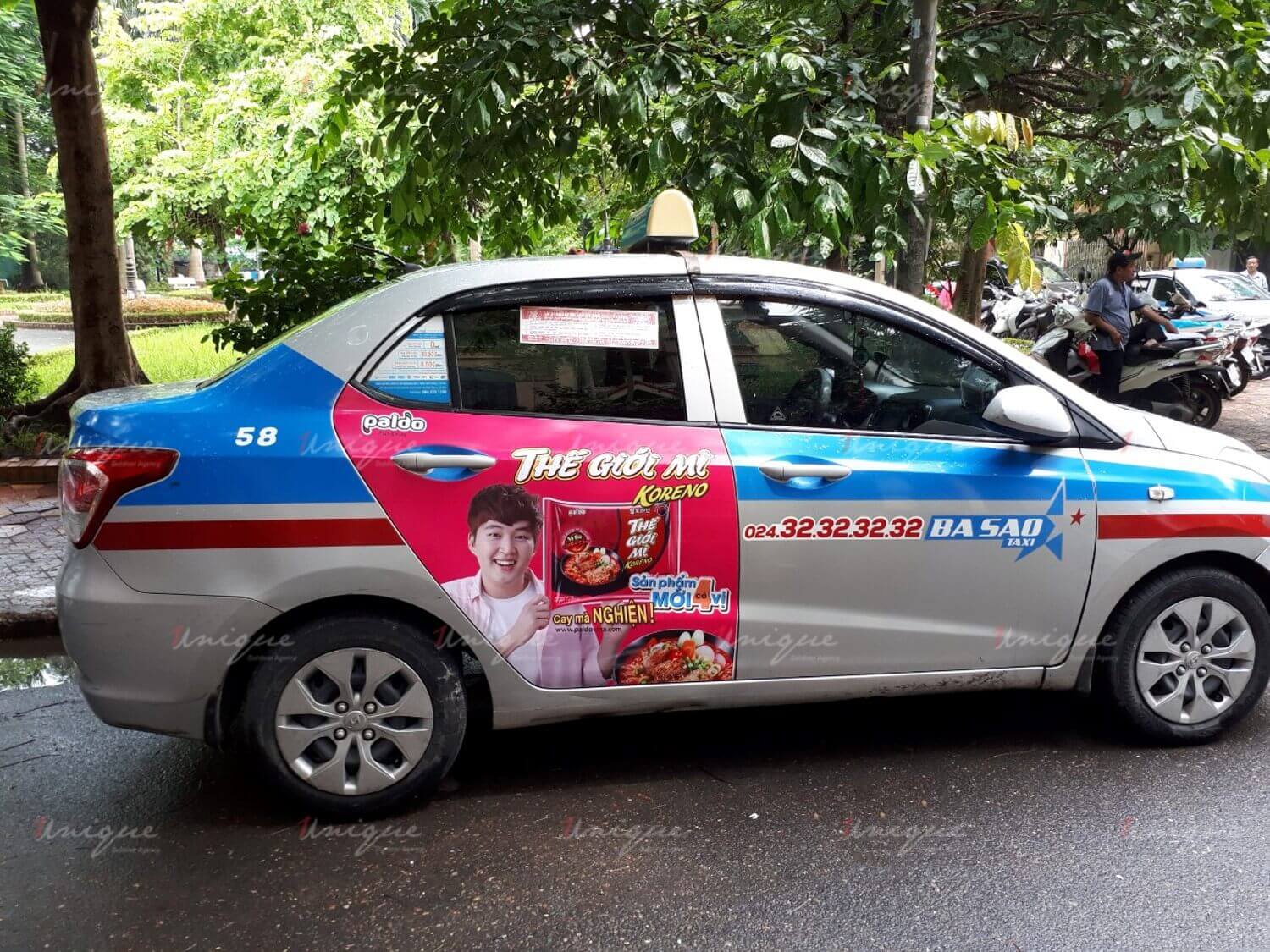 Chiến dịch quảng cáo trên taxi của Thế giới mì Koreno