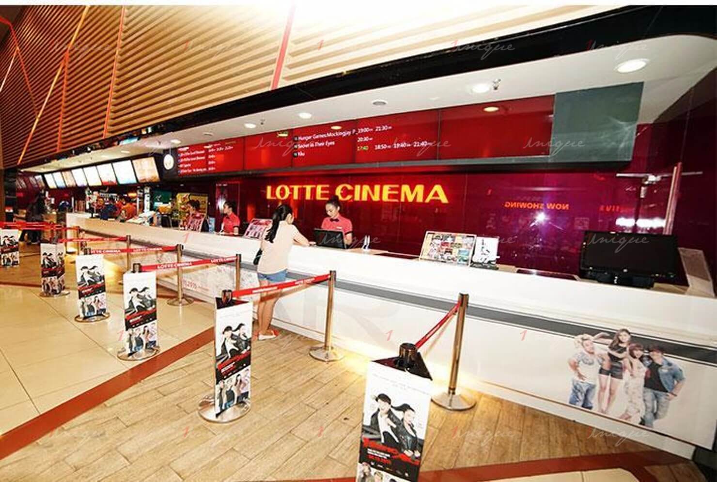quảng cáo tại rạp chiếu phim Lotte Cinema