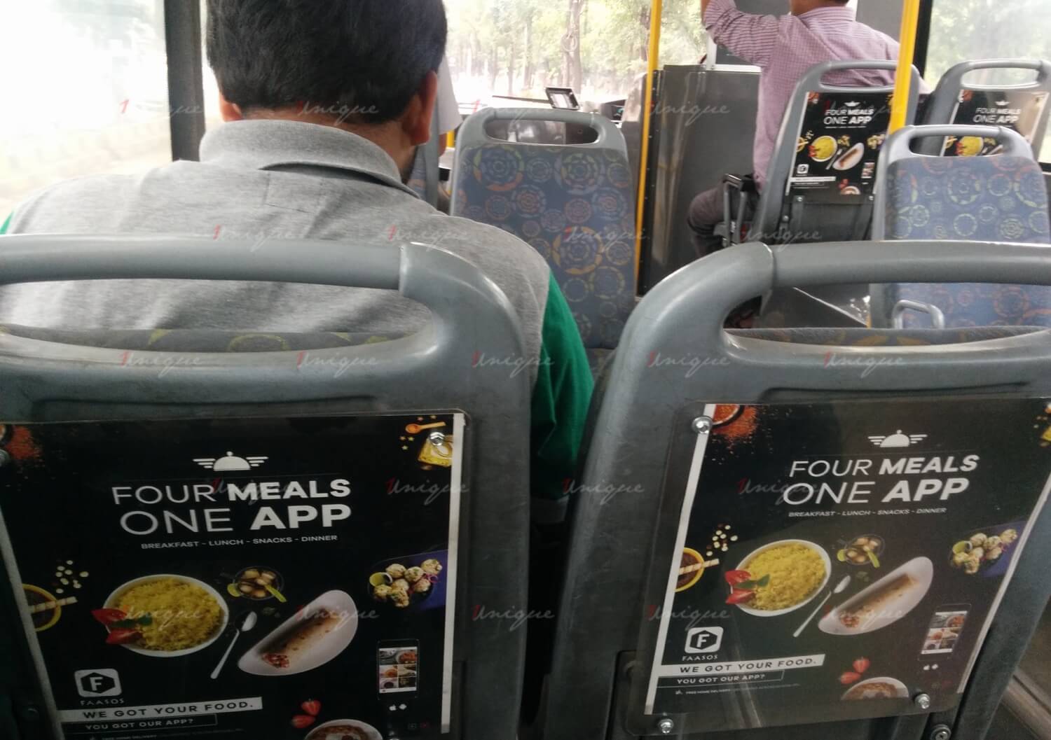 Các hình thức quảng cáo trên xe buýt