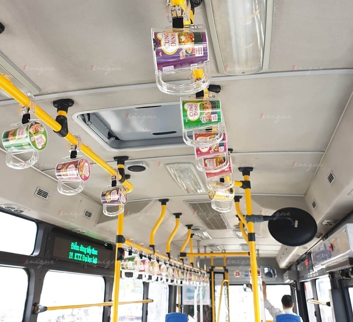các hình thức quảng cáo trên xe buýt
