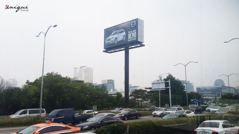 Quảng cáo ngoài trời tại hàn quốc out of home advertising in korea