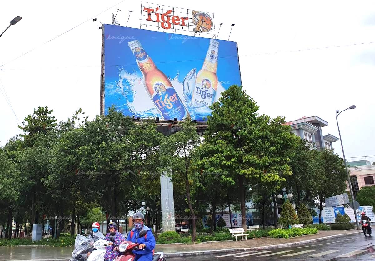 Quảng cáo ngoài trời tại Bình Định