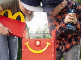 “Happy Meal Bird Box” - chiến dịch xây tổ cho chim của McDonald’s Phần Lan