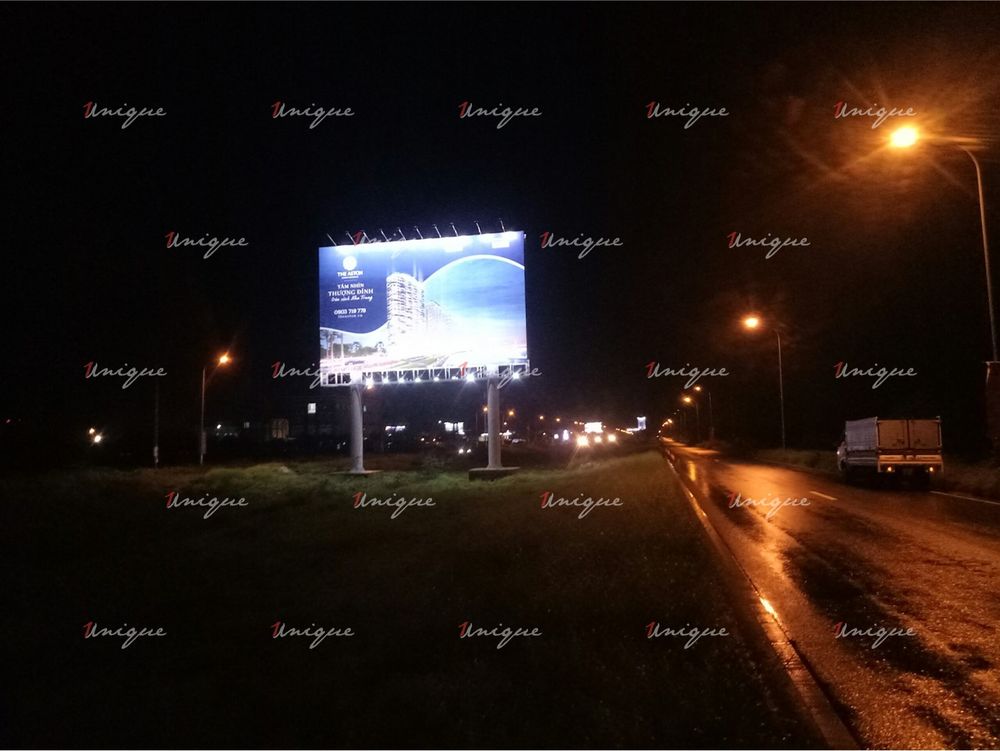 Billboard quảng cáo của dự án bất động sản The Aston Nha Trang