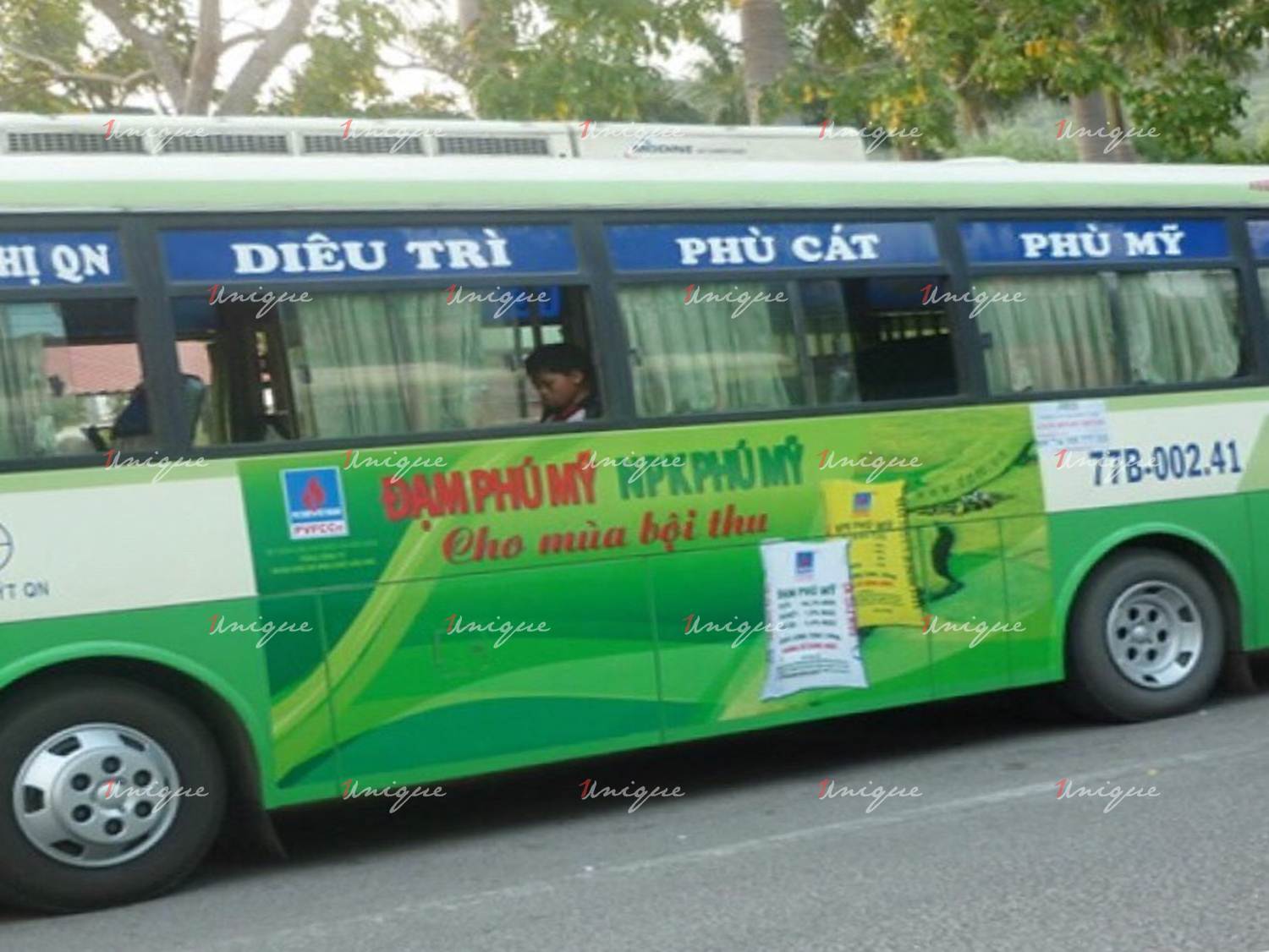 Quảng cáo trên bus Bình Đình