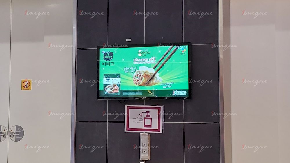 Kfood quảng cáo màn hình LCD tại trung tâm thương mại Aeon Mall Long Biên