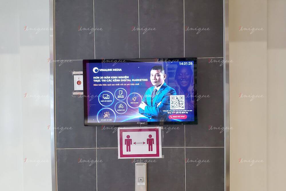 Vinalink quảng cáo trên màn hình LCD tại Aeon Mall Long Biên