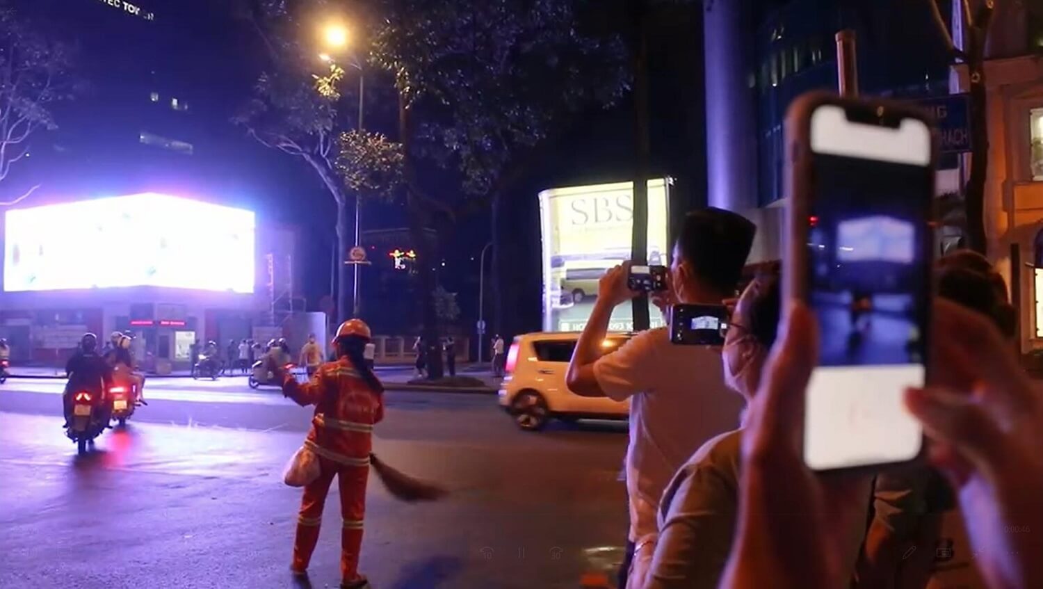 Lazada xuất hiện trên màn hình LED 3D đầu tiên tại Việt Nam