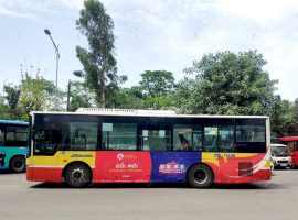 Kênh Truyền hình Quốc hội triển khai chiến dịch quảng cáo xe buýt