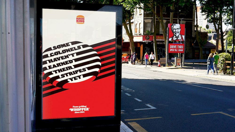 Burger King sử dụng biểu tượng “thịt nướng vỉ” để troll các đối thủ trong chiến dịch OOH tại Anh