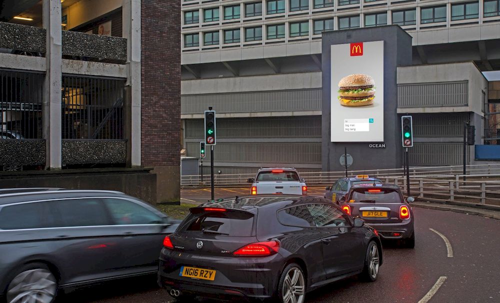 Chiến dịch quảng cáo ngoài trời “Traffic Busters” của McDonald’s