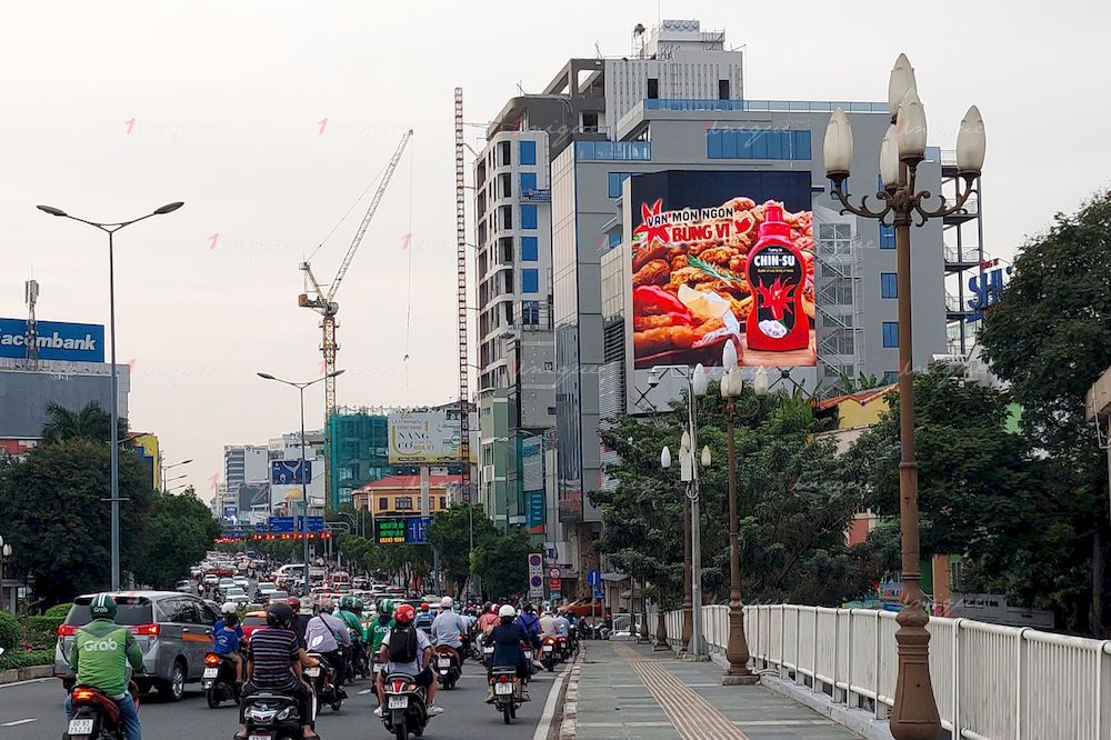Màn hình LED quảng cáo ngoài trời tại 10 Nguyễn Văn Trỗi, Phú Nhuận, Hồ Chí Minh