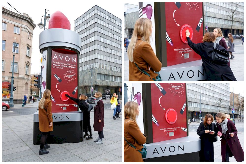 Creative OOH: Chiến dịch OOH tương tác với thỏi son môi khổng lồ của thương hiệu mỹ phẩm Avon