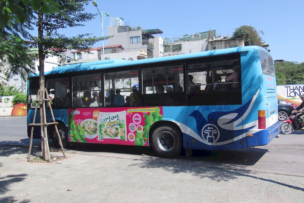 Creative Bus Advertising: Quảng cáo xe bus sáng tạo của Koreno