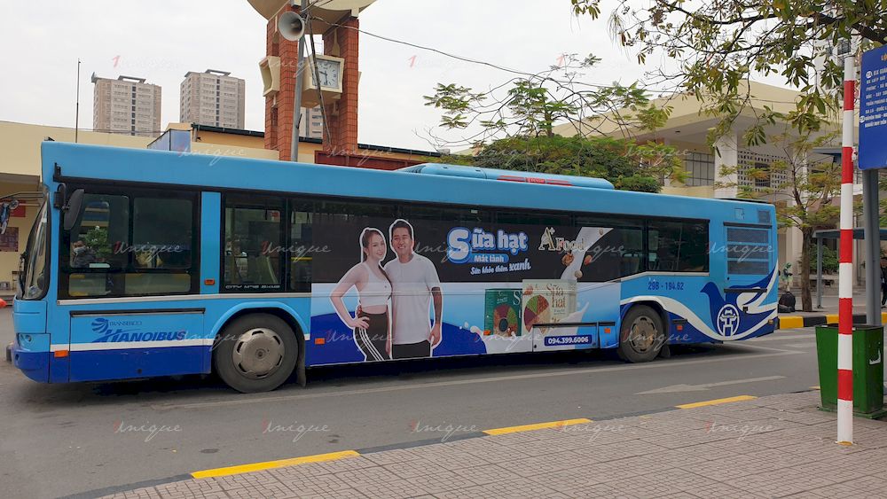 Sữa hạt A+ Food quảng cáo trên xe bus tại Hà Nội tuyến 03