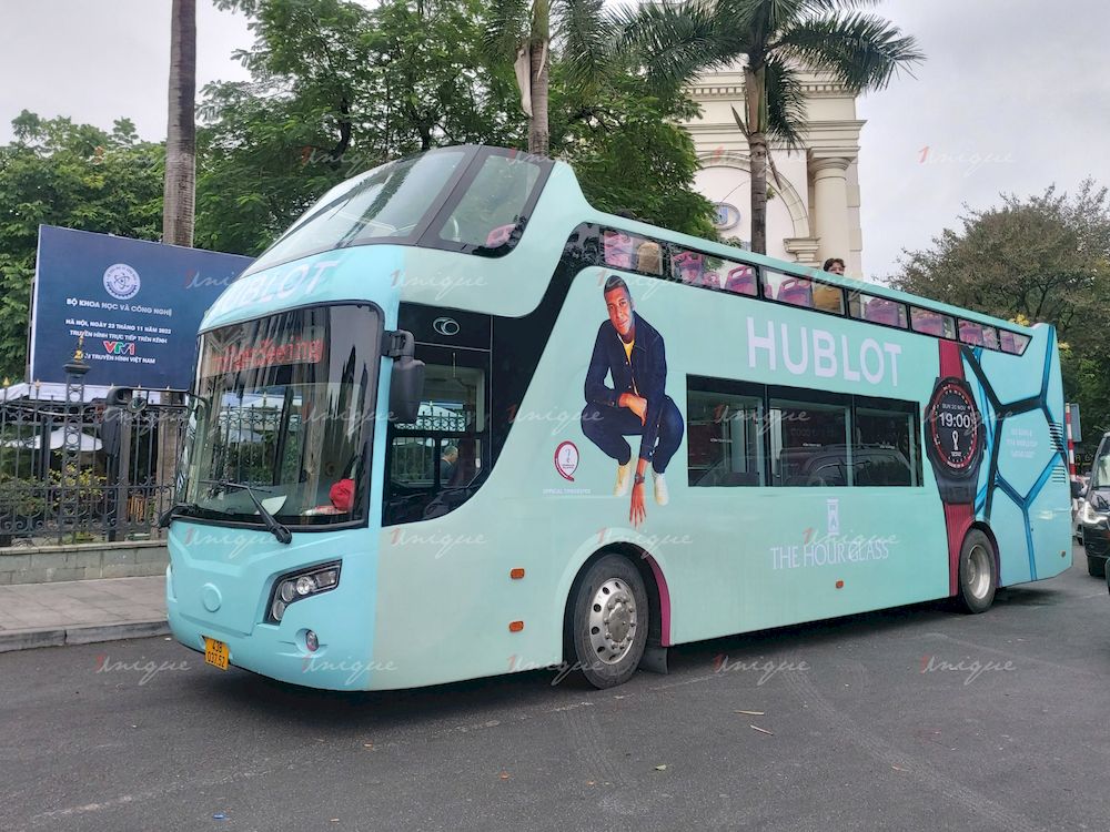 Hublot quảng cáo Roadshow xe bus 2 tầng tại Hà Nội và Hồ Chí Minh