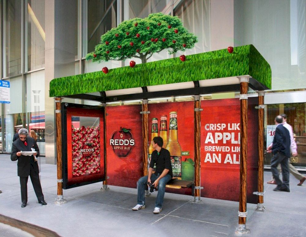 Creative Bus Shelter: Quảng cáo nhà chờ xe bus sáng tạo của bia Redds Apple Ale