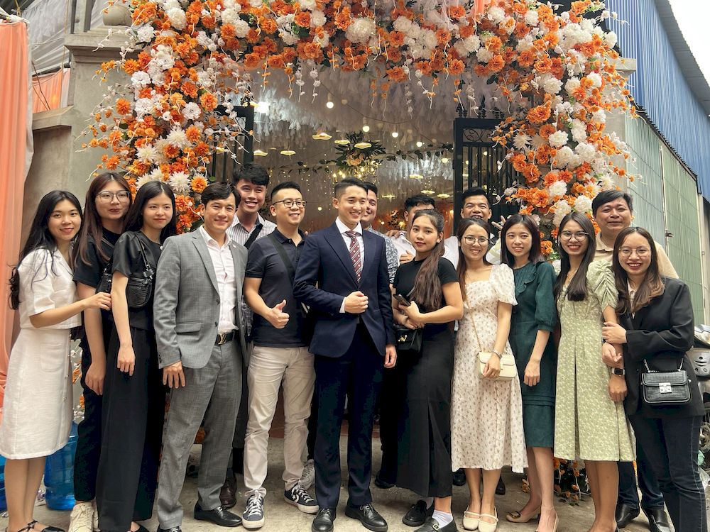 Bản tin nội bộ Unique Stories: Chúc mừng đám cưới Nhật Minh