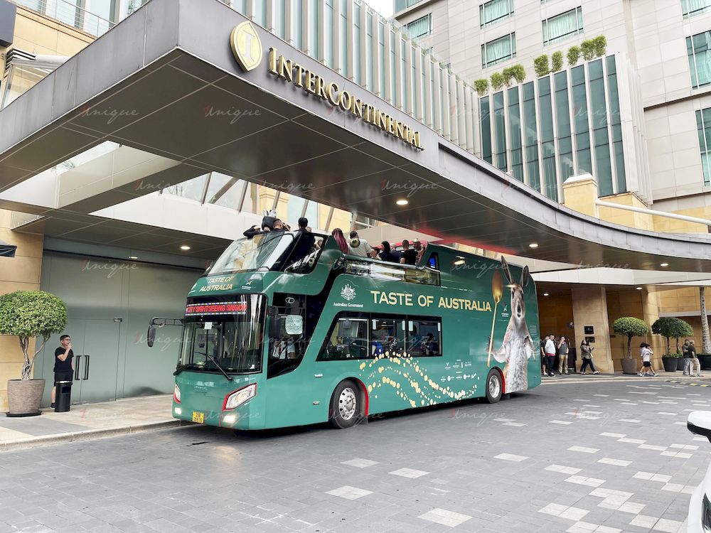 Roadshow bus 2 tầng ấn tượng của Taste of Australia 2023 tại Hồ Chí Minh