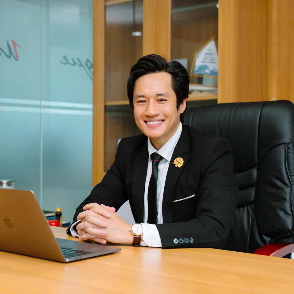 CEO Unique Media Group Phạm Ngọc Linh